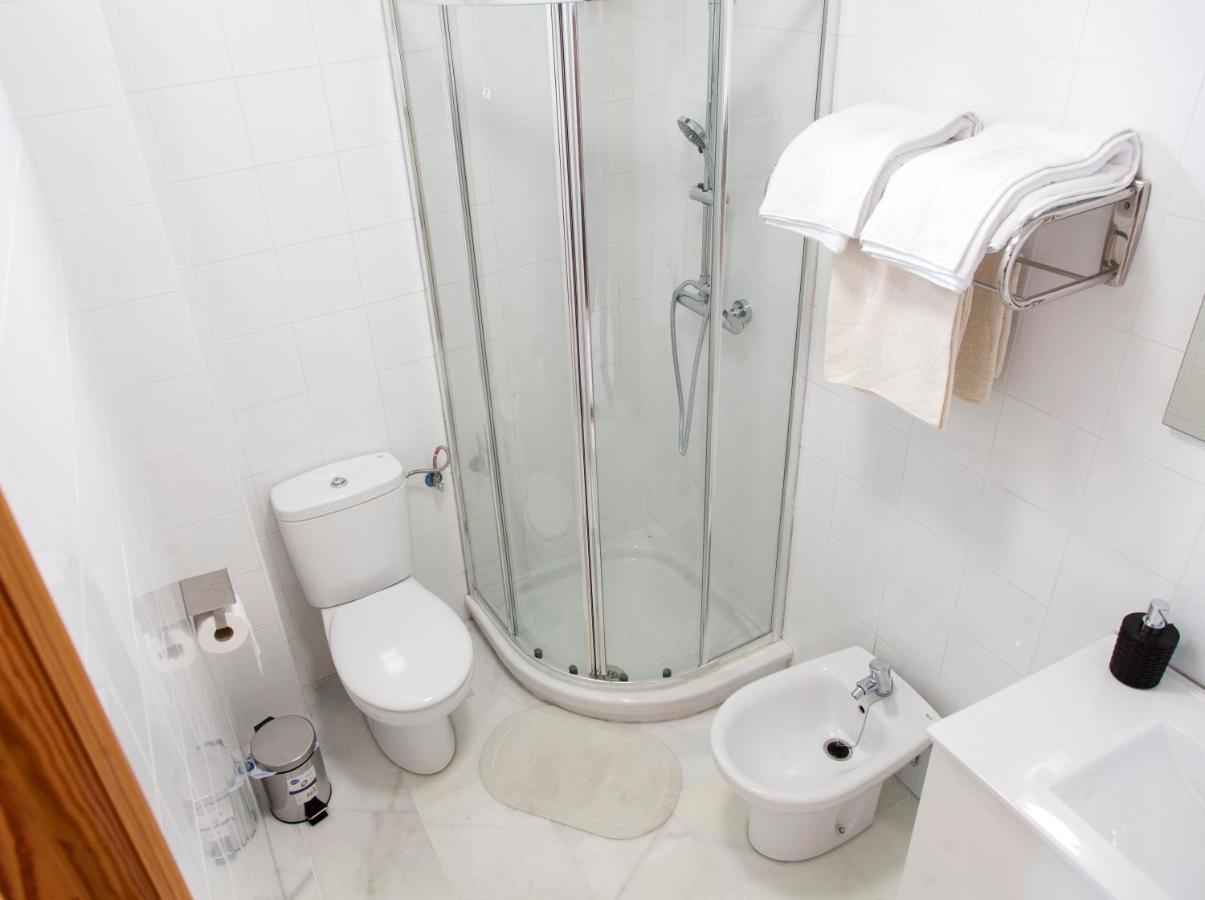 Bj. A Apartamentos Arguinan قرطبة المظهر الخارجي الصورة