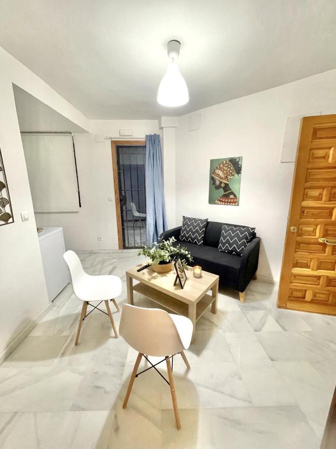 Bj. A Apartamentos Arguinan قرطبة المظهر الخارجي الصورة