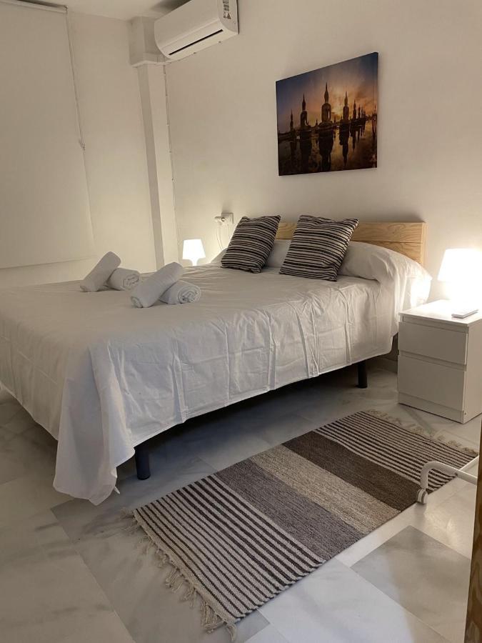 Bj. A Apartamentos Arguinan قرطبة المظهر الخارجي الصورة
