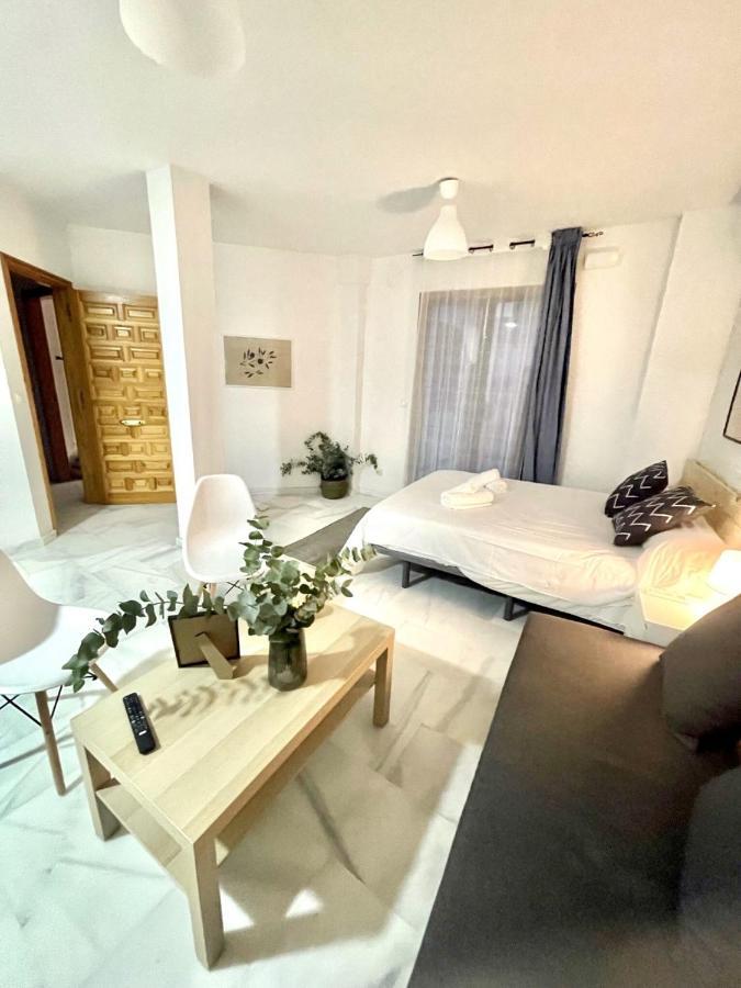 Bj. A Apartamentos Arguinan قرطبة المظهر الخارجي الصورة